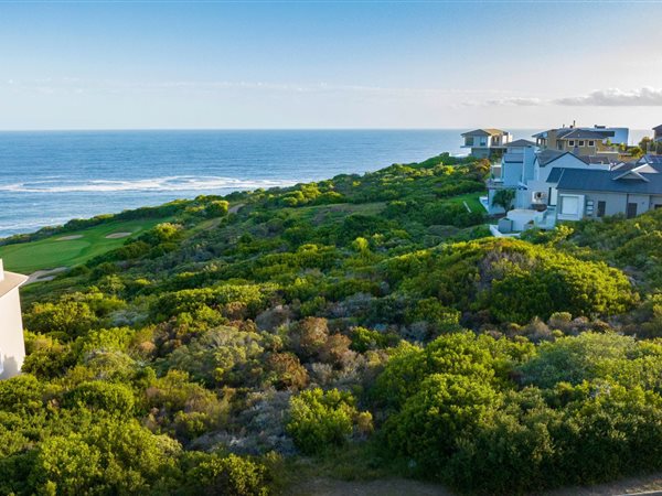 1263 m² Land available in Pinnacle Point Golf Estate