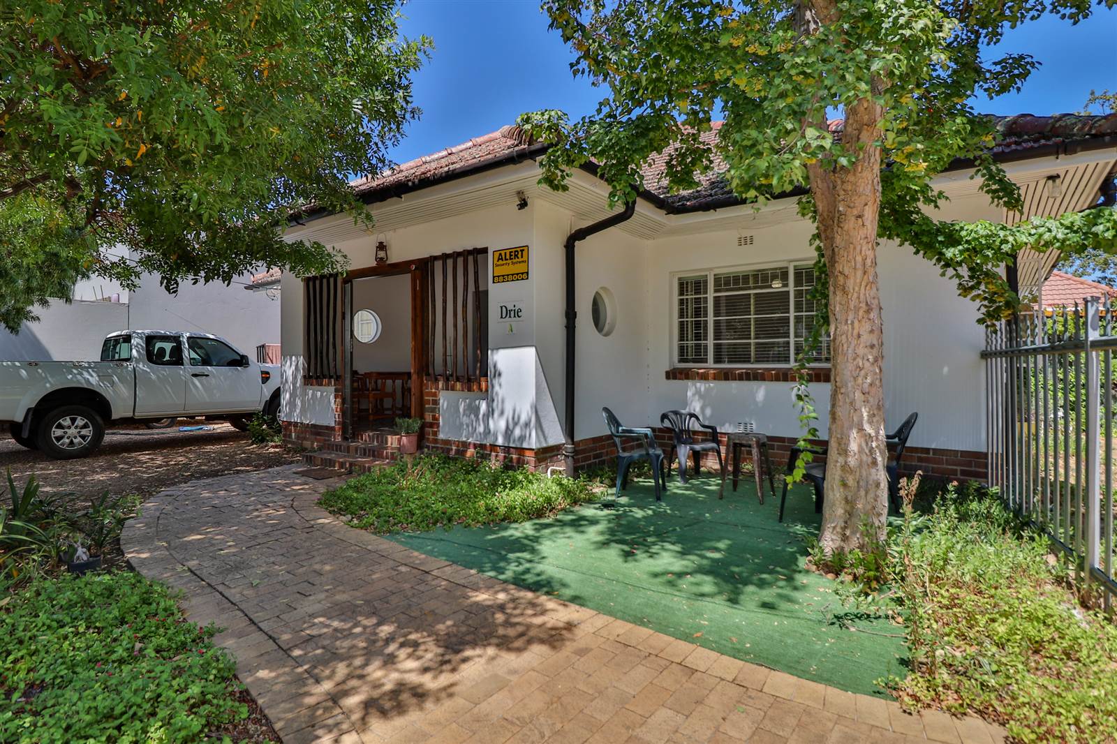 6 Bed House in Stellenbosch Central photo number 5