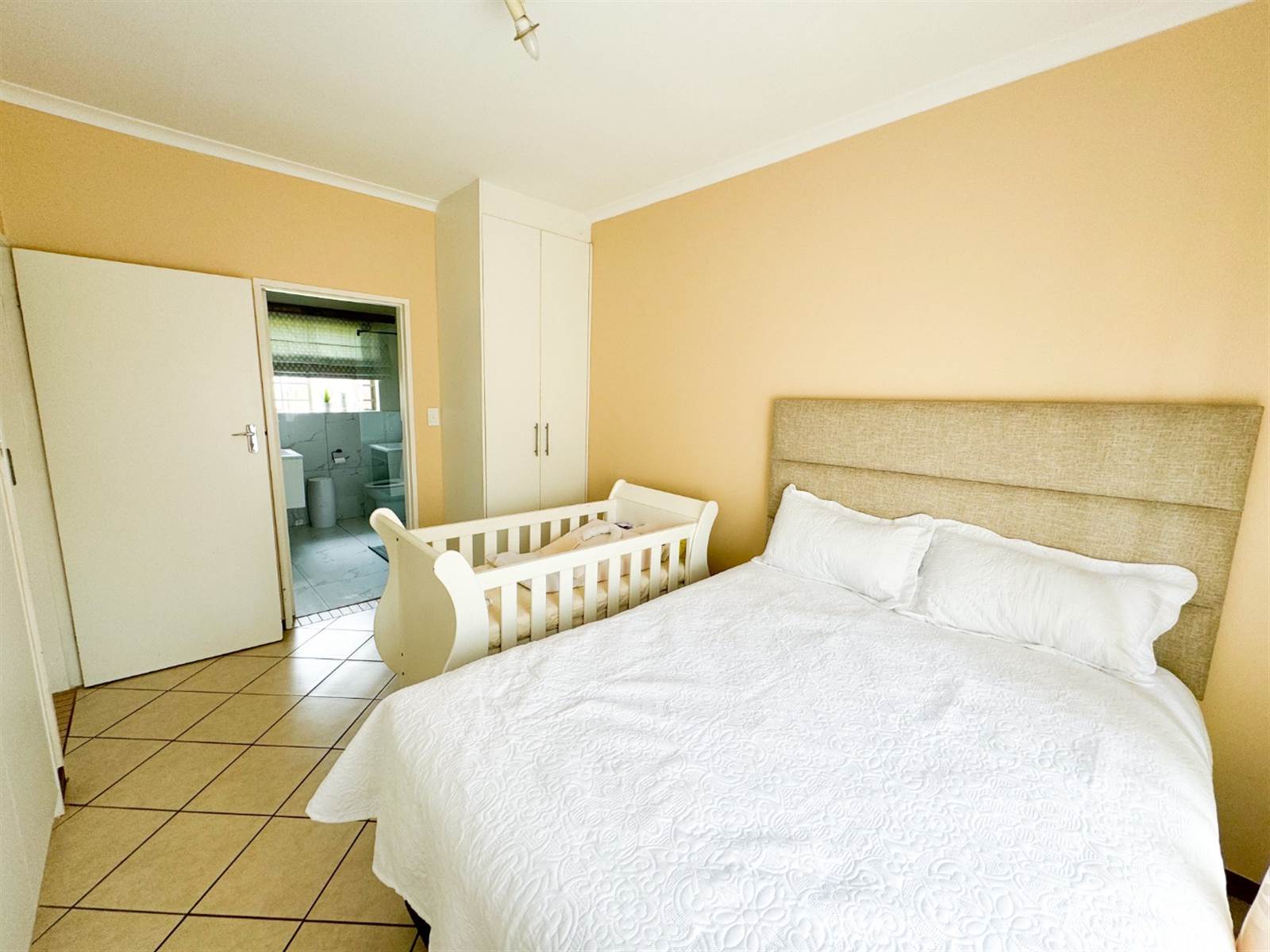 2 Bed Townhouse in Monavoni photo number 24