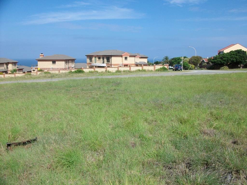 600 m² Land available in Wavecrest photo number 1