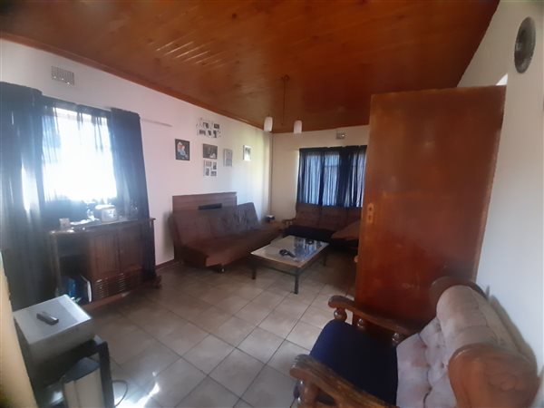 3 Bedroom House 3 Bedroom House