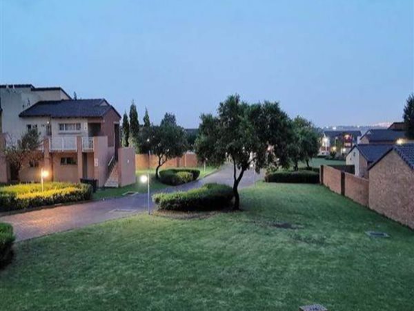 2 Bed Townhouse in Noordwyk