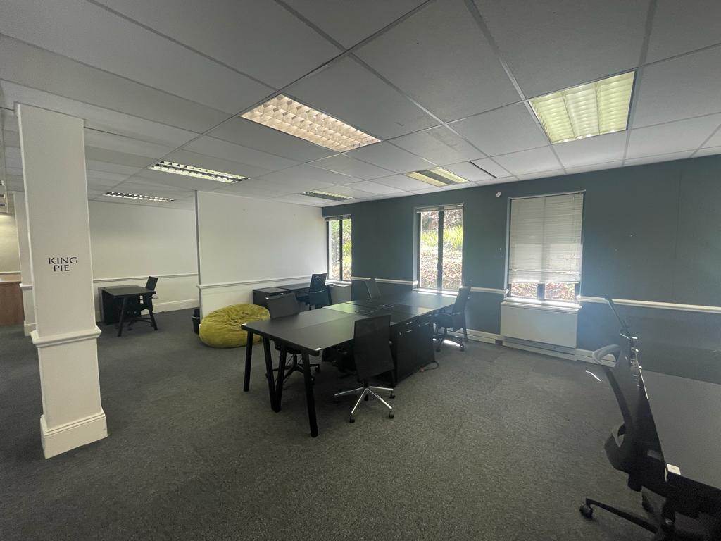2272  m² Commercial space in Rosebank photo number 10