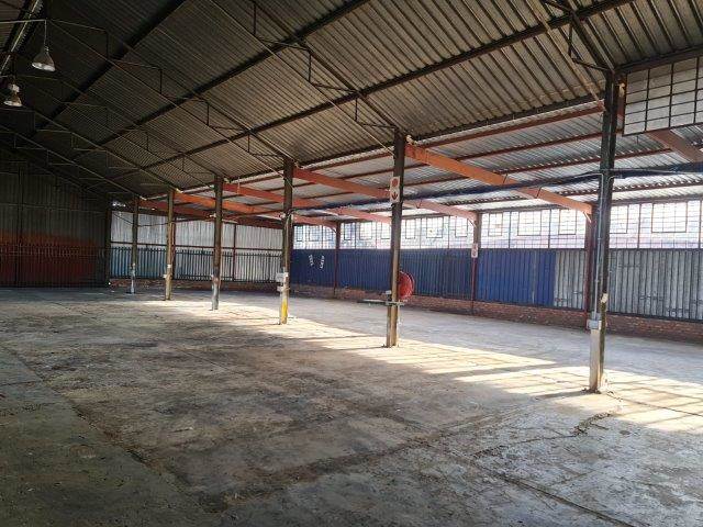 1050  m² Industrial space in Hamilton photo number 7