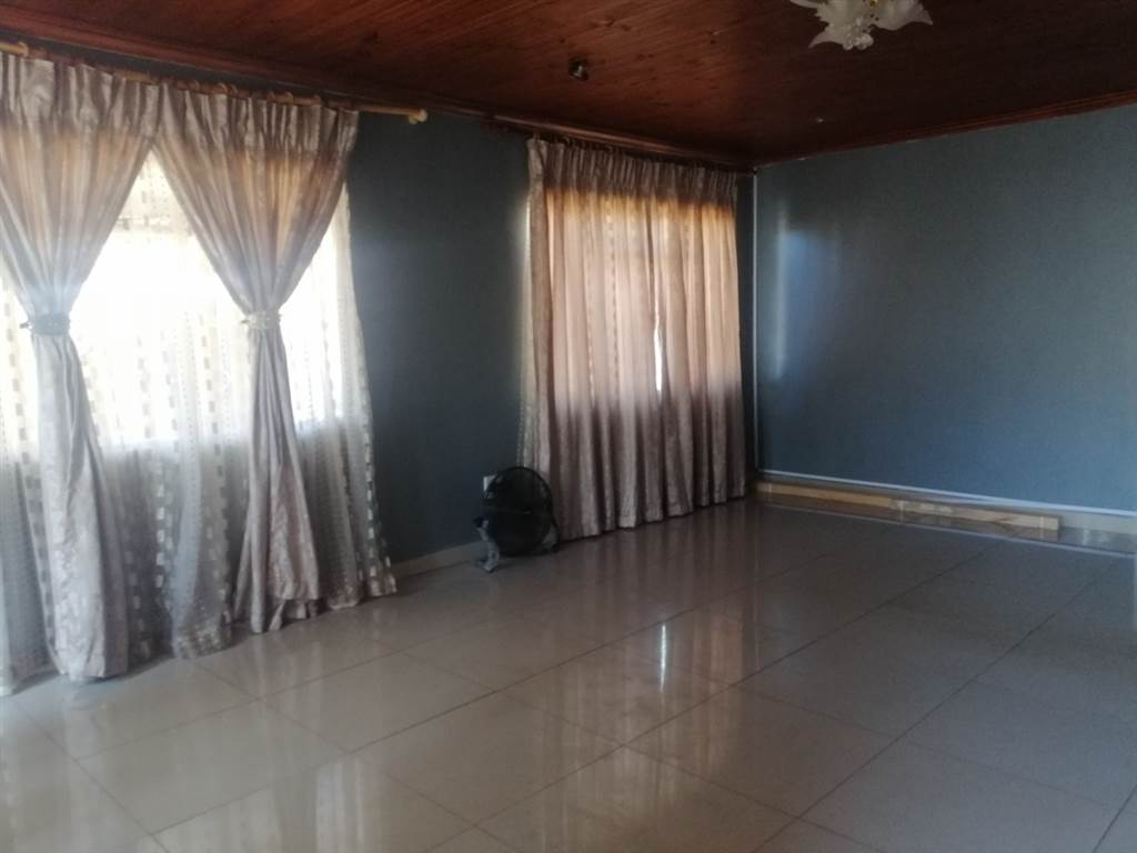 4 Bed House in Imbali photo number 10