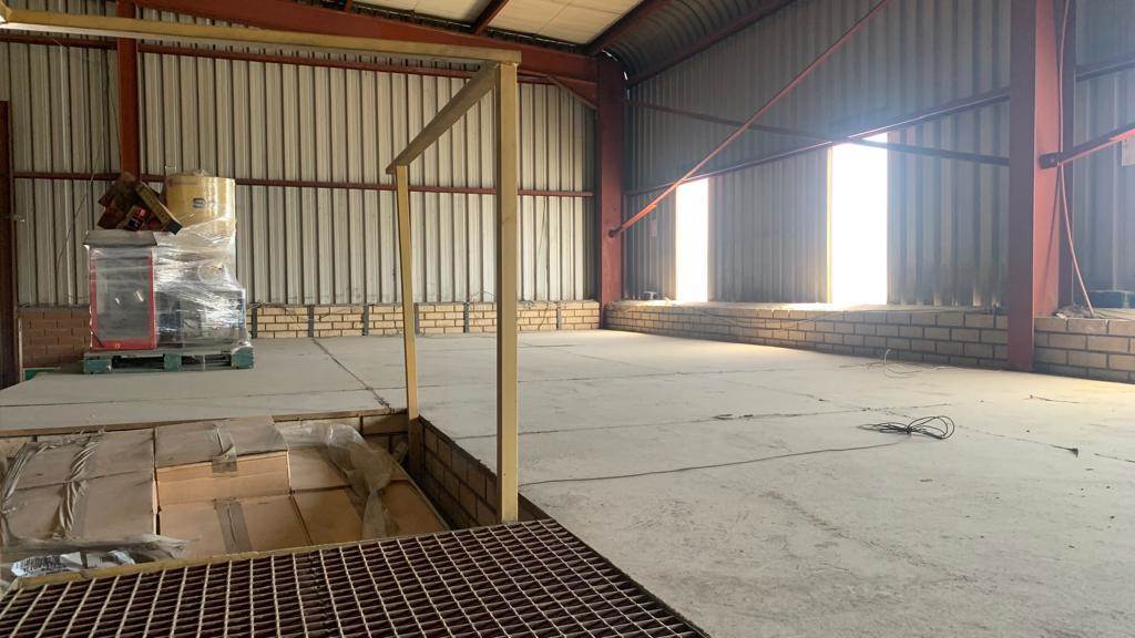 600  m² Industrial space in Monavoni photo number 10