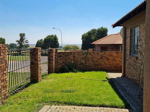 3 Bedroom Townhouse