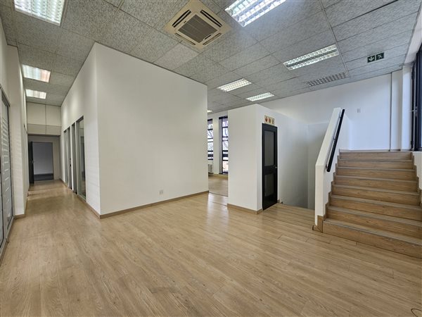 262  m² Commercial space in Hurlingham