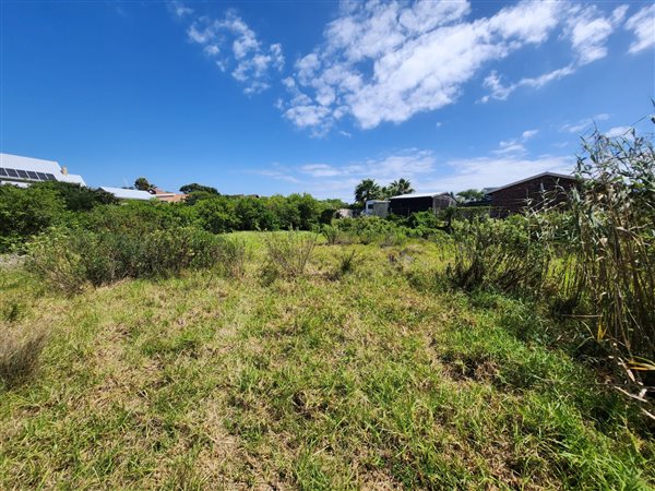 840 m² Land