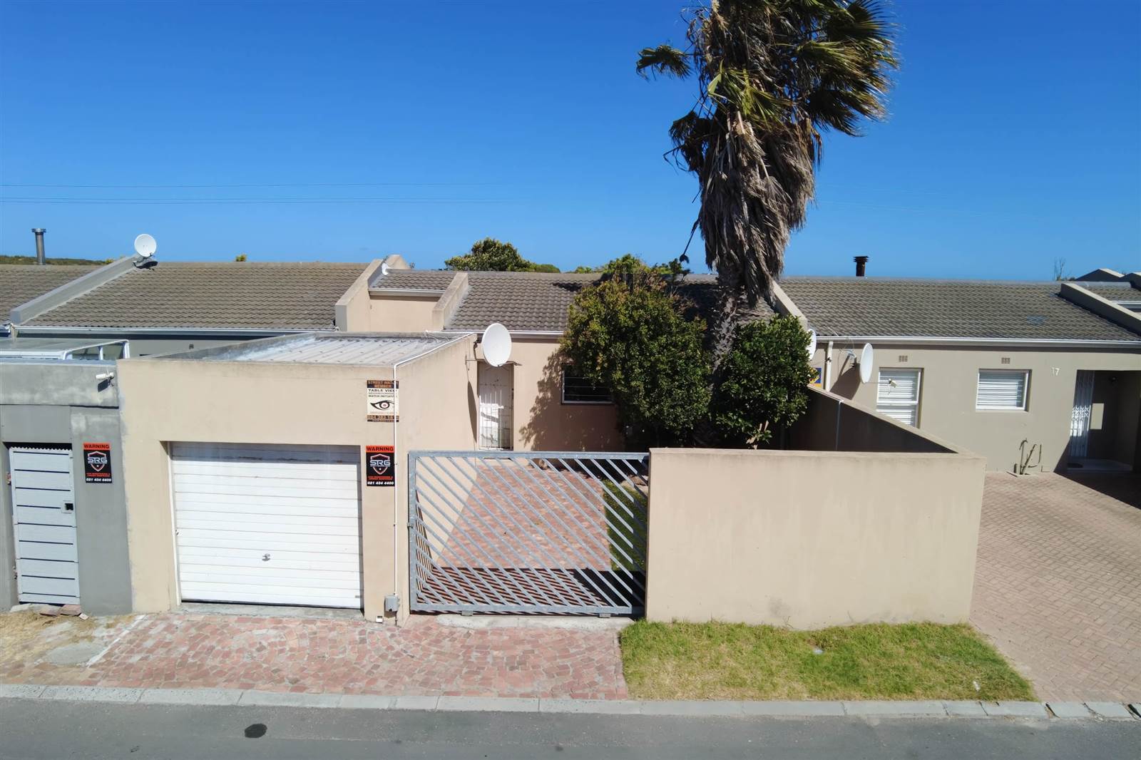 3 Bed House in Blouberg Sands photo number 2