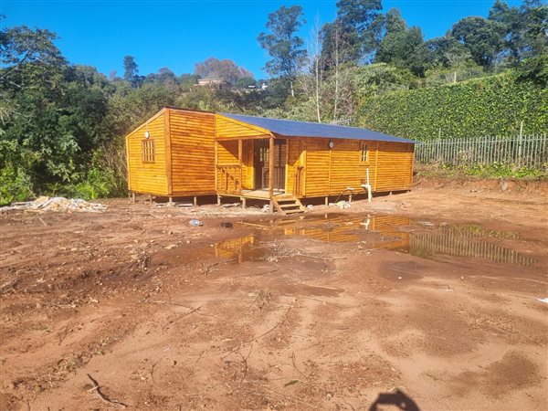 3082 m² Land available in Forest Hills