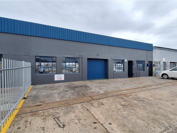 128  m² Industrial space