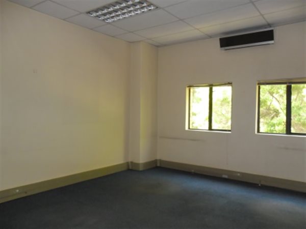 125  m² Office Space in Centurion CBD