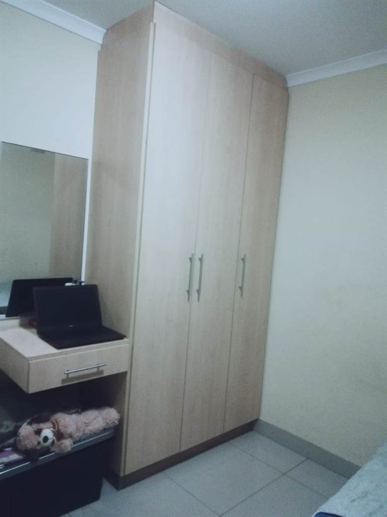 2 Bed Simplex in Dunveria photo number 4