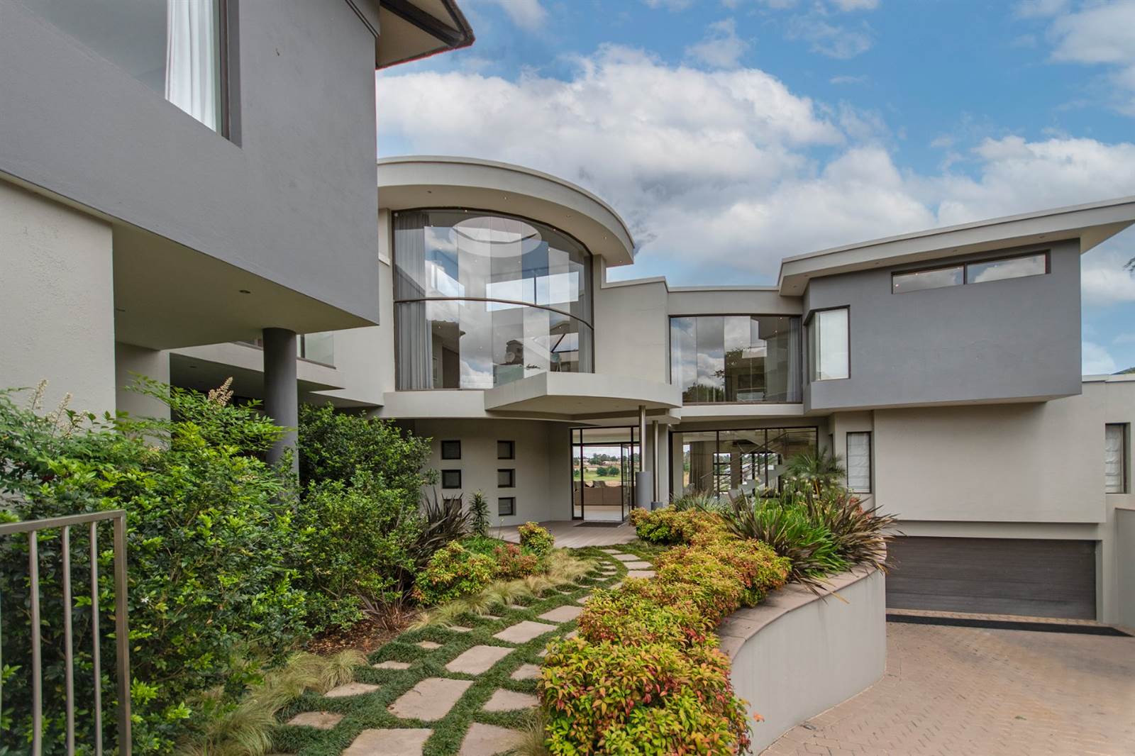 5 Bed House for sale in Ebotse Estate T3940670 Private Property