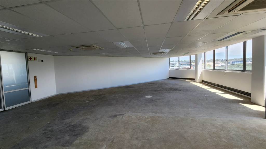 128  m² Commercial space in Centurion CBD photo number 17