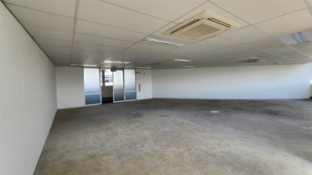 128  m² Commercial space in Centurion CBD photo number 16