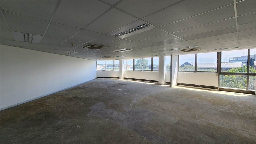 128  m² Commercial space in Centurion CBD photo number 3