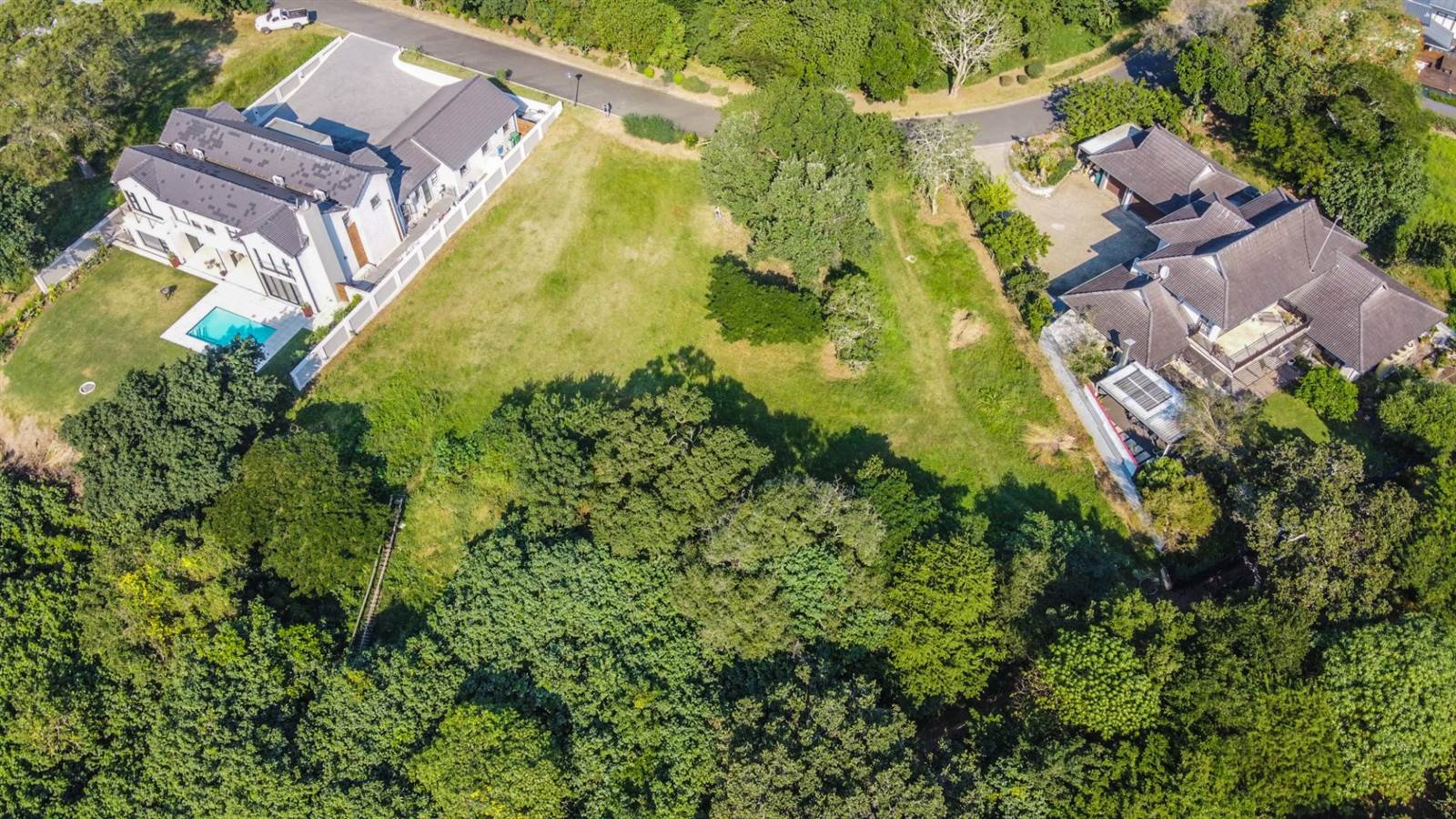 945 m² Land available in Mzingazi Golf Estate photo number 1
