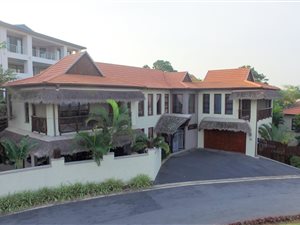 4 Bed Cluster in Shelly Beach