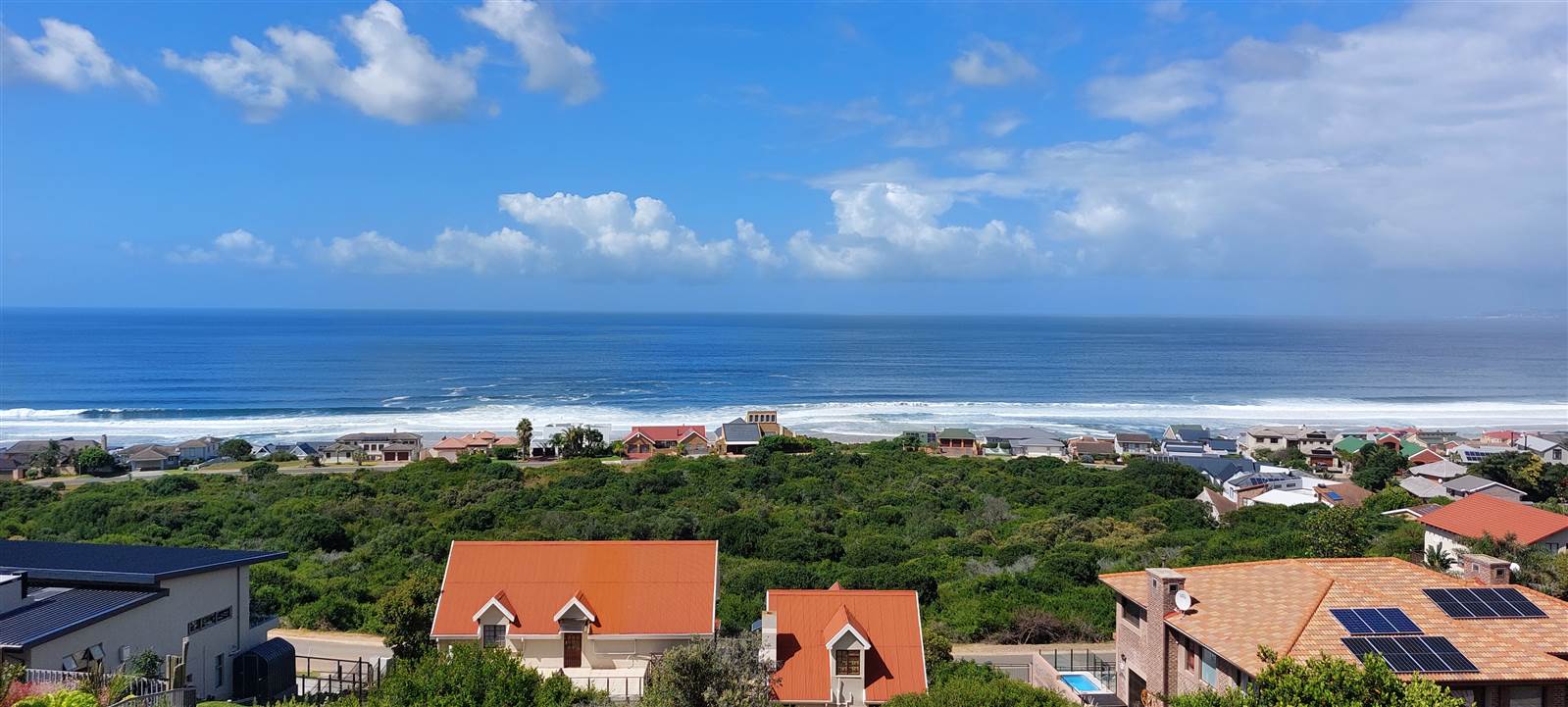 938 m² Land available in Outeniqua Strand photo number 1