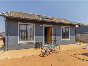 2 Bed House in Dersley