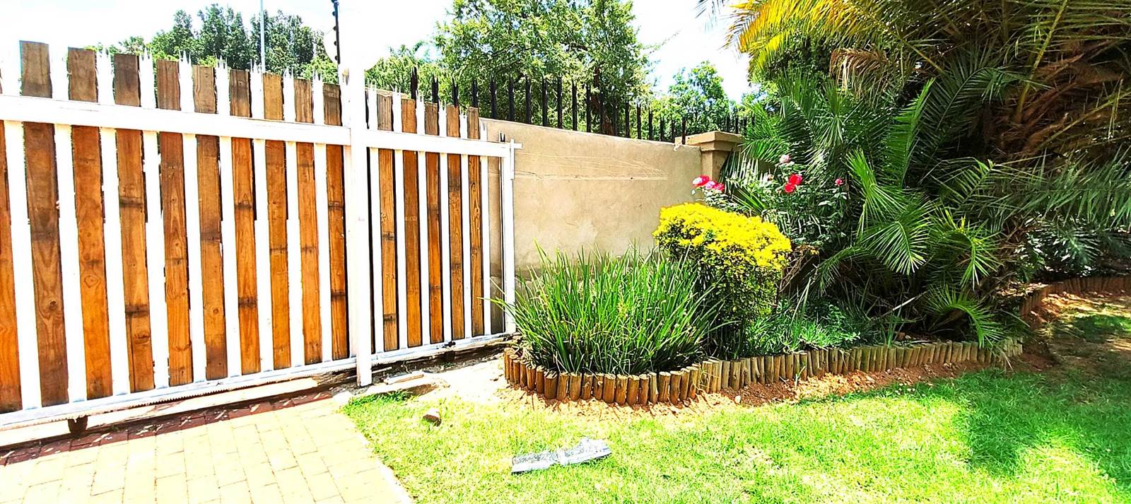 3 Bed House in Randpark Ridge photo number 21