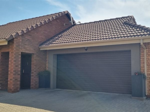 3 Bedroom House 3 Bedroom House