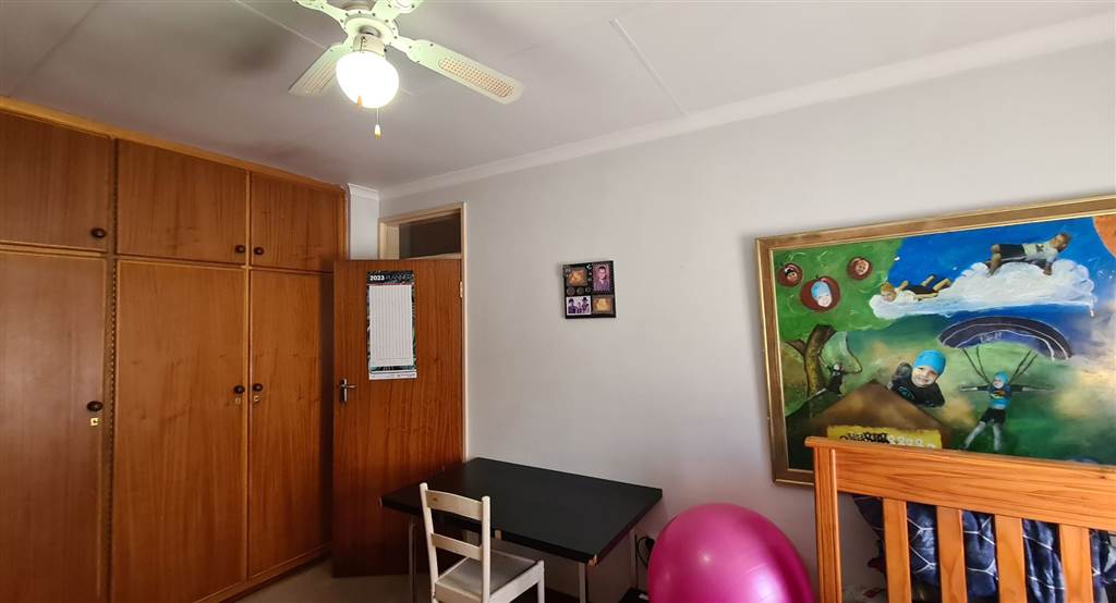 3 Bed Apartment in Potchefstroom Central photo number 17
