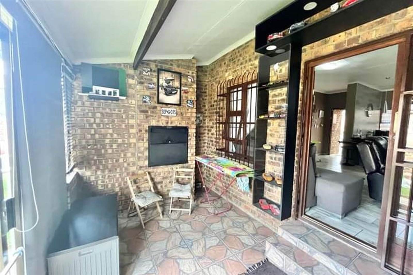 3 Bed Townhouse in Kriel photo number 8