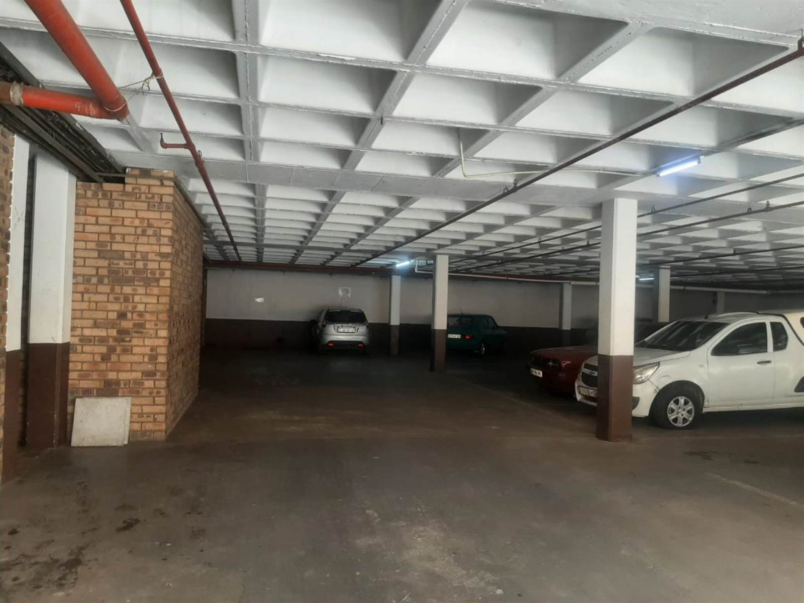 650000  m² Commercial space in Pretoria North photo number 14