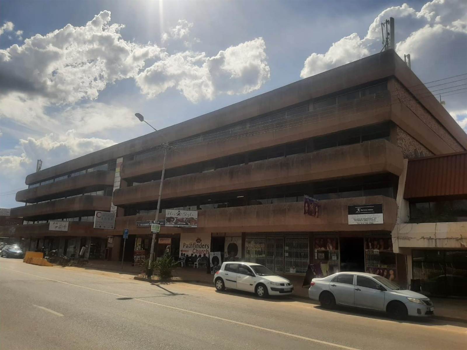 650000  m² Commercial space in Pretoria North photo number 1