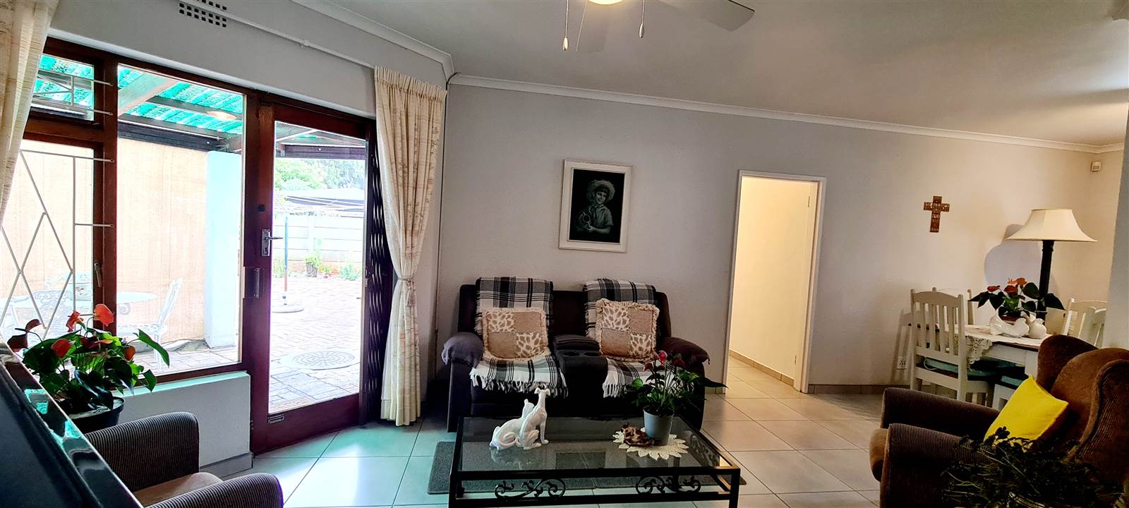3 Bed House in Edgemead photo number 13