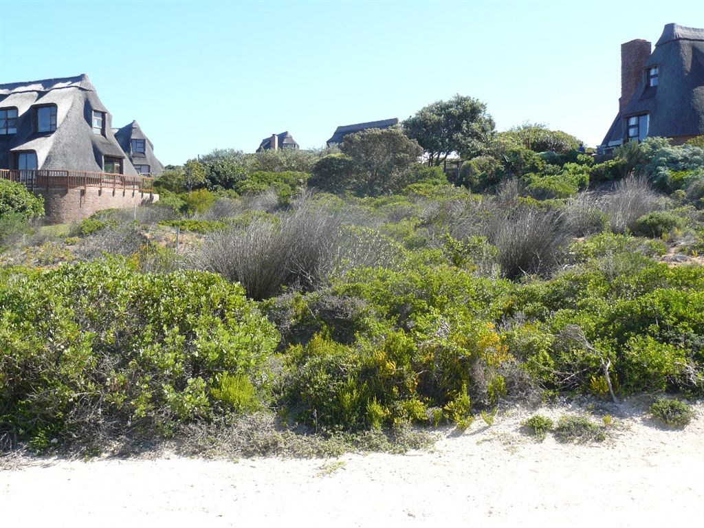 767 m² Land available in Stilbaai photo number 4