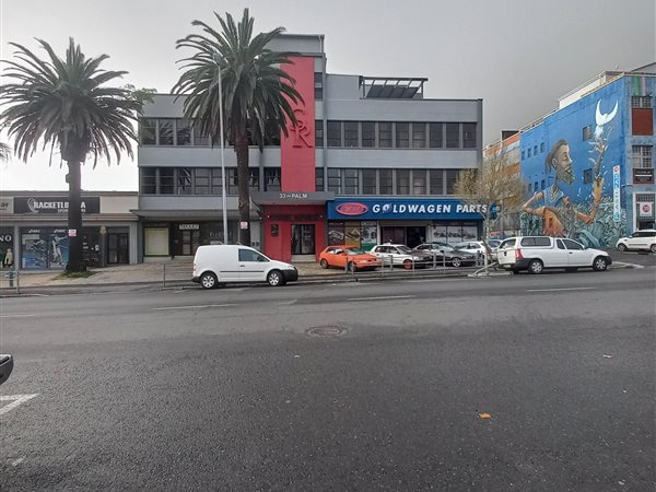 330  m² Commercial space in Salt River