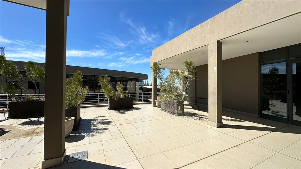 98  m² Commercial space in Highveld photo number 13