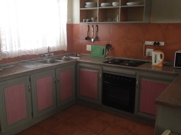 2 Bedroom Townhouse 2 Bedroom Townhouse