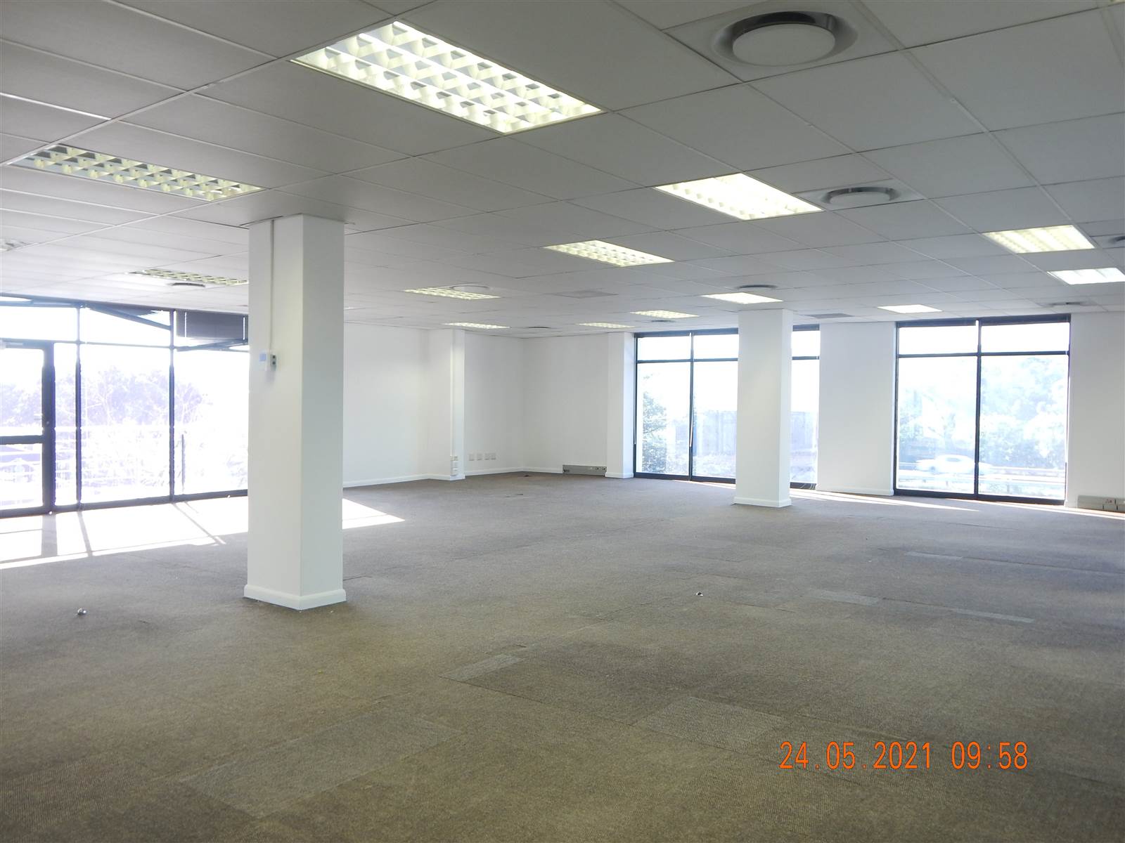 927  m² Commercial space in Riverhorse Valley photo number 20