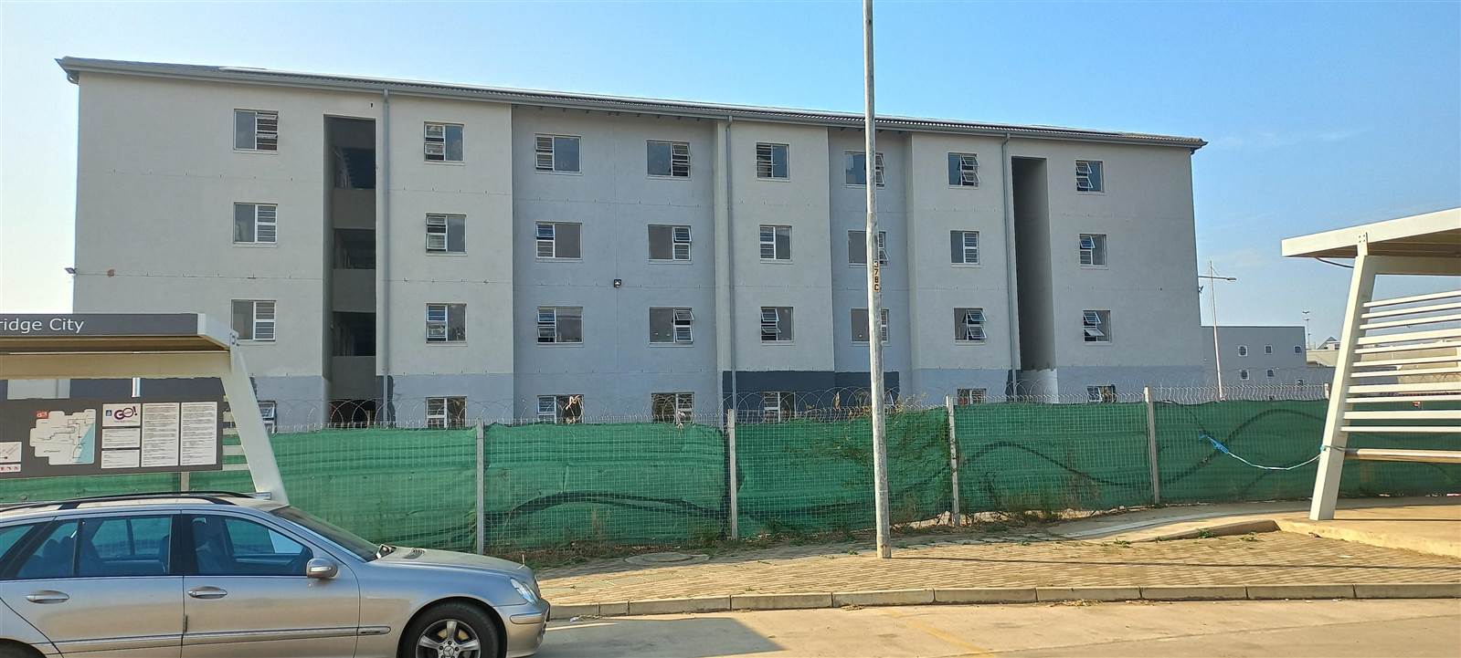 2 Bed Apartment in KwaMashu photo number 14