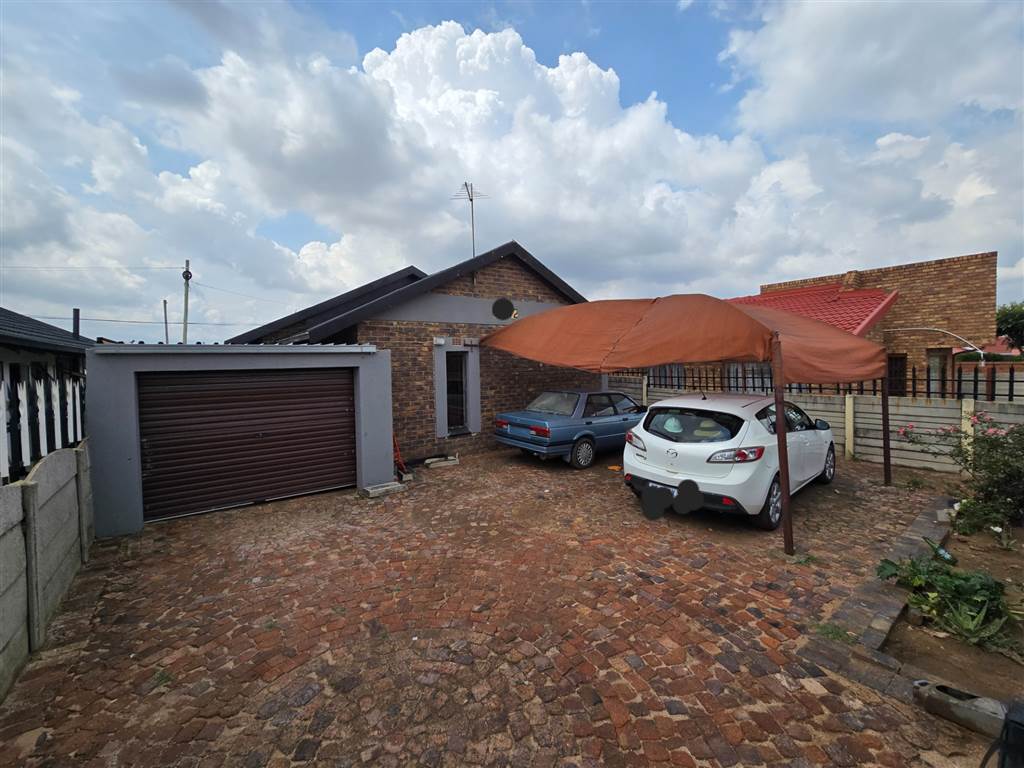 3 Bed House for sale in Daveyton | T4571954 | Private Property