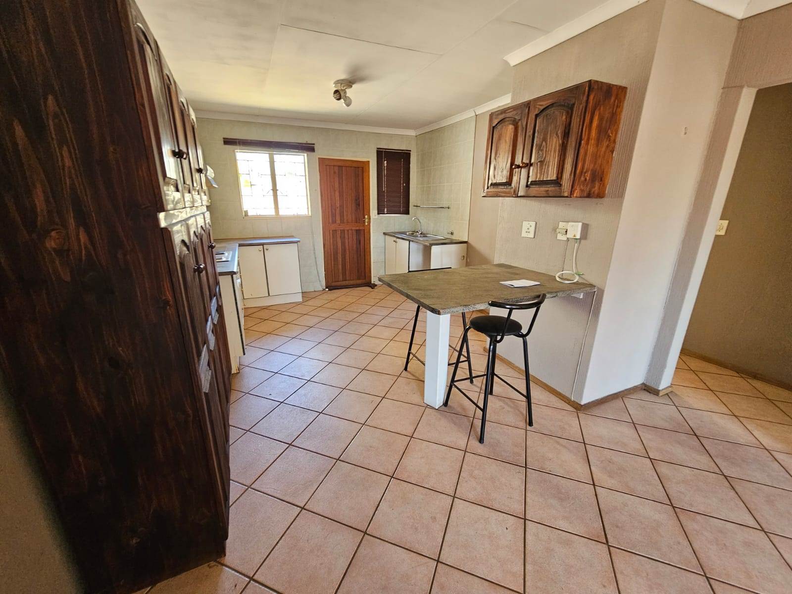 2 Bed Simplex in Highveld photo number 7