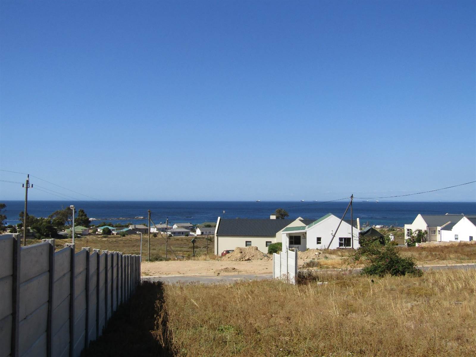 717 m² Land available in Da Gama Bay photo number 9
