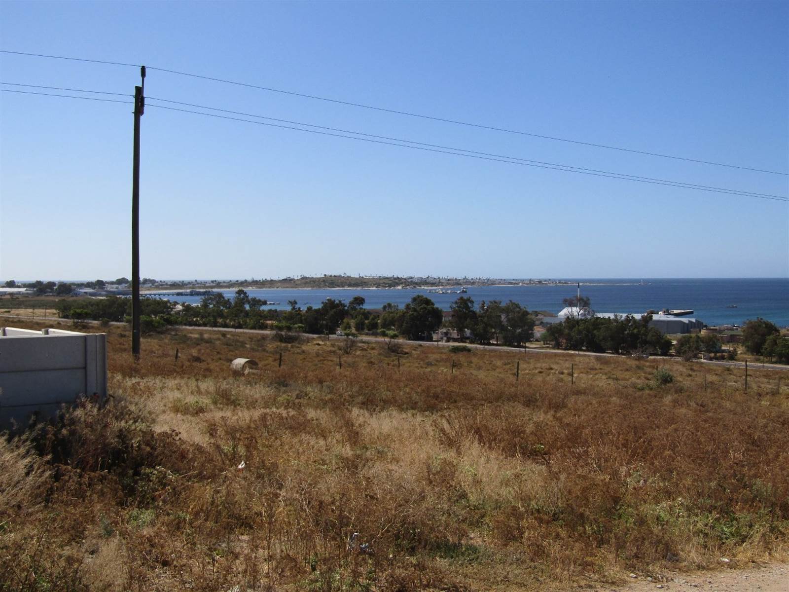 717 m² Land available in Da Gama Bay photo number 3