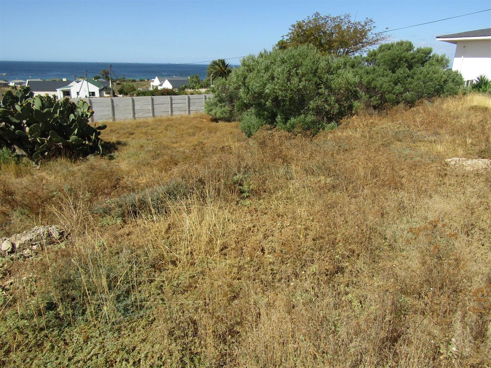 717 m² Land available in Da Gama Bay photo number 7