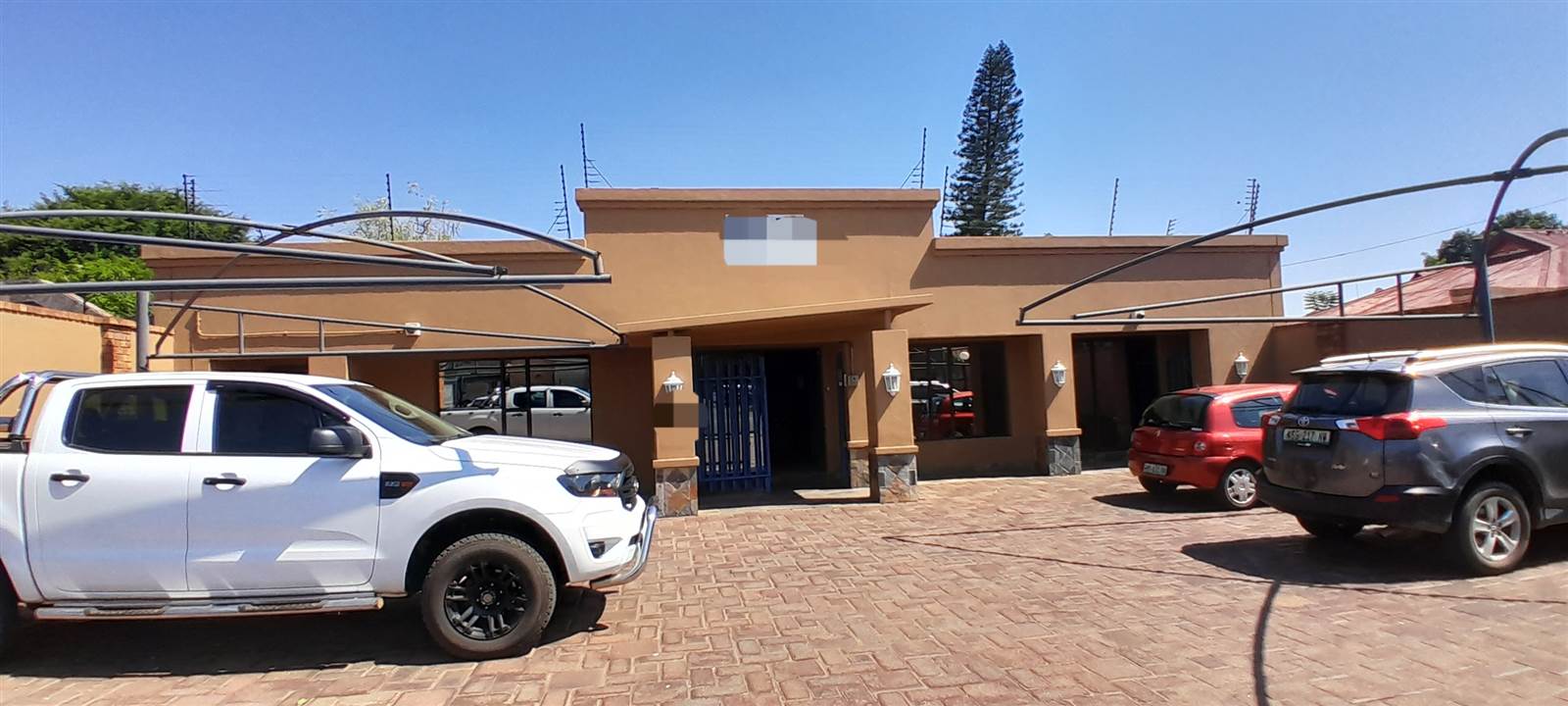 522  m² Commercial space in Rustenburg Central photo number 2