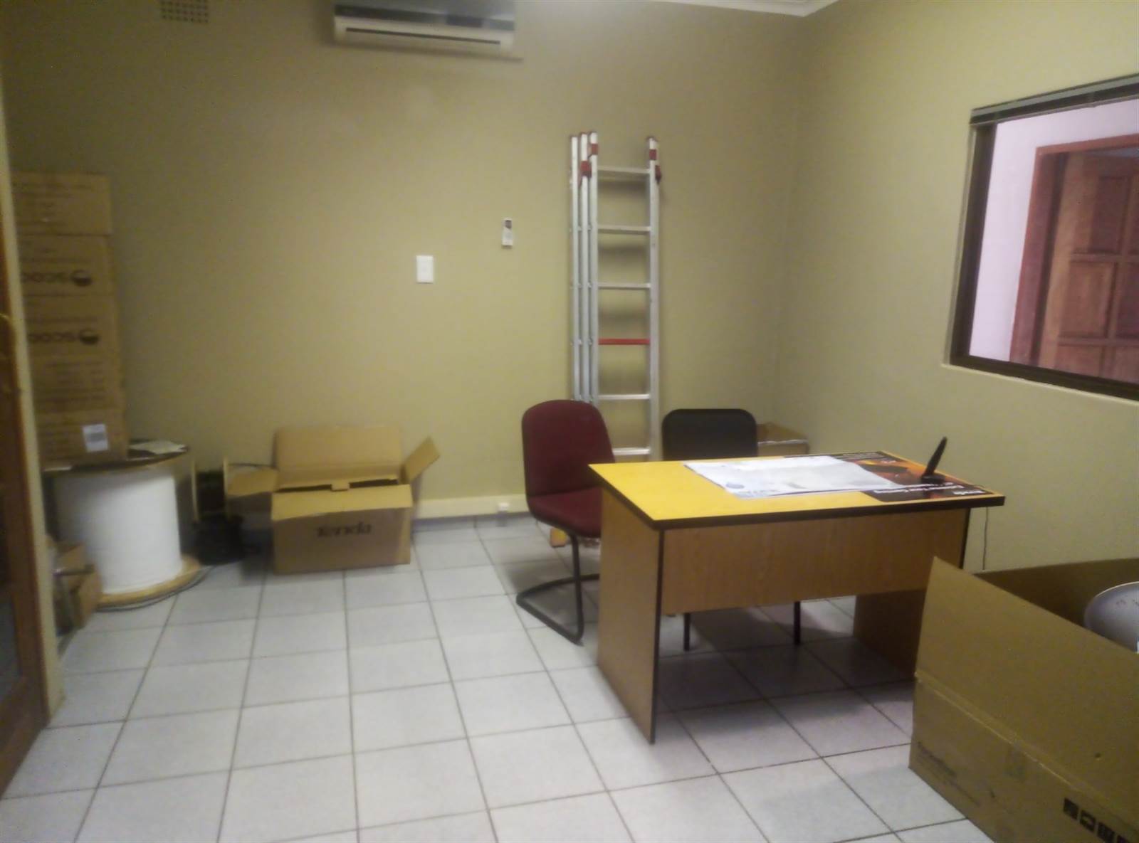 522  m² Commercial space in Rustenburg Central photo number 7