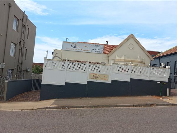 1267  m² Commercial space in Morningside