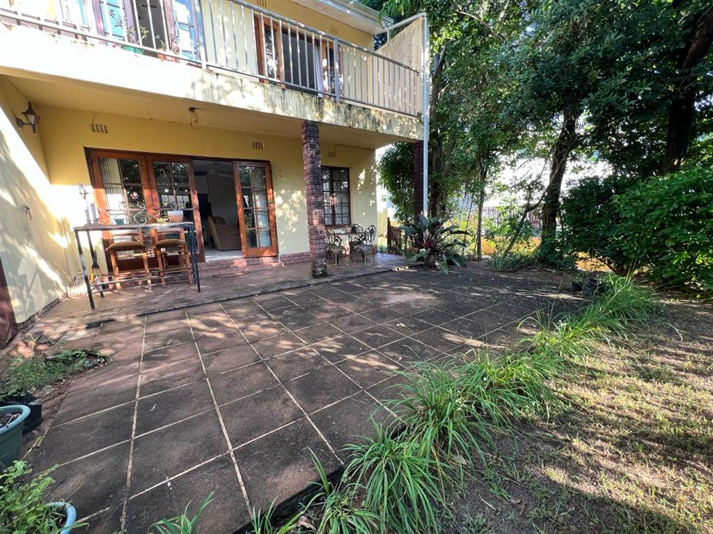 3 Bed Townhouse in Mtunzini photo number 4