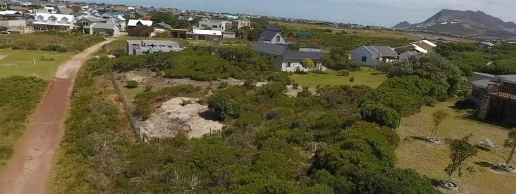 1983 m² Land available in Bettys Bay photo number 1