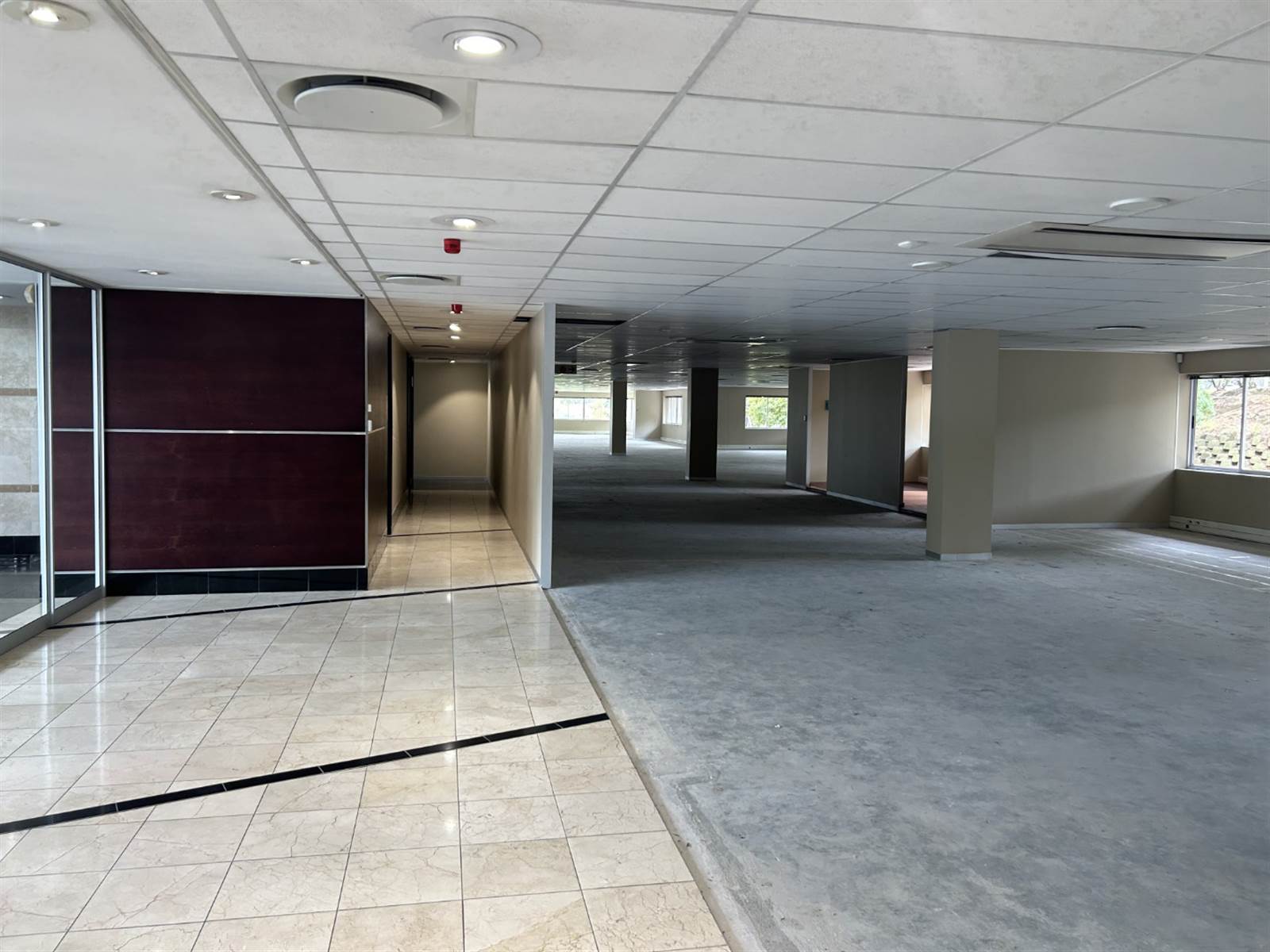 1879  m² Commercial space in Woodmead photo number 4
